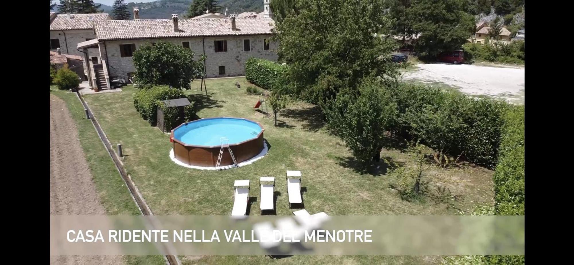 Casa Ridente Nella Valle Del Menotre Con Giardino Pale Exterior foto